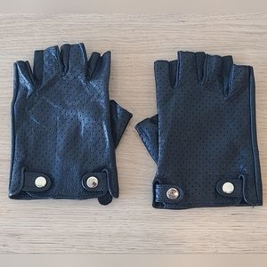 2 PAIRS Genuine Leather Danier Women's Fingerless & Knuckle-less Driving Gloves